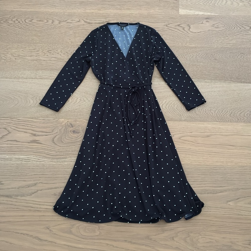 Banana Republic Black & White Polka Dot 3/4 Sleeve Wrap Dress. XS. NWOT.